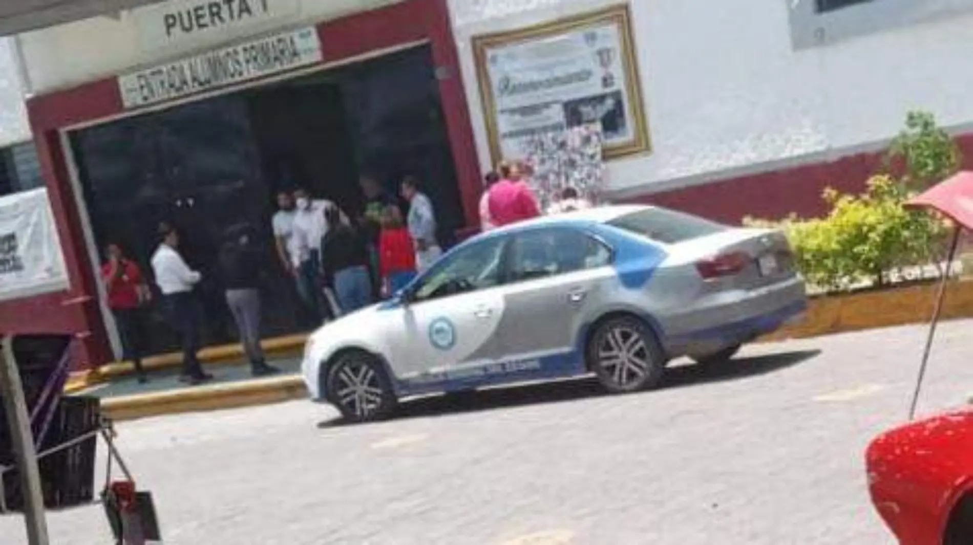 Acude la Fiscalía General del Estado a escuela de Tehuacán tras intoxicación